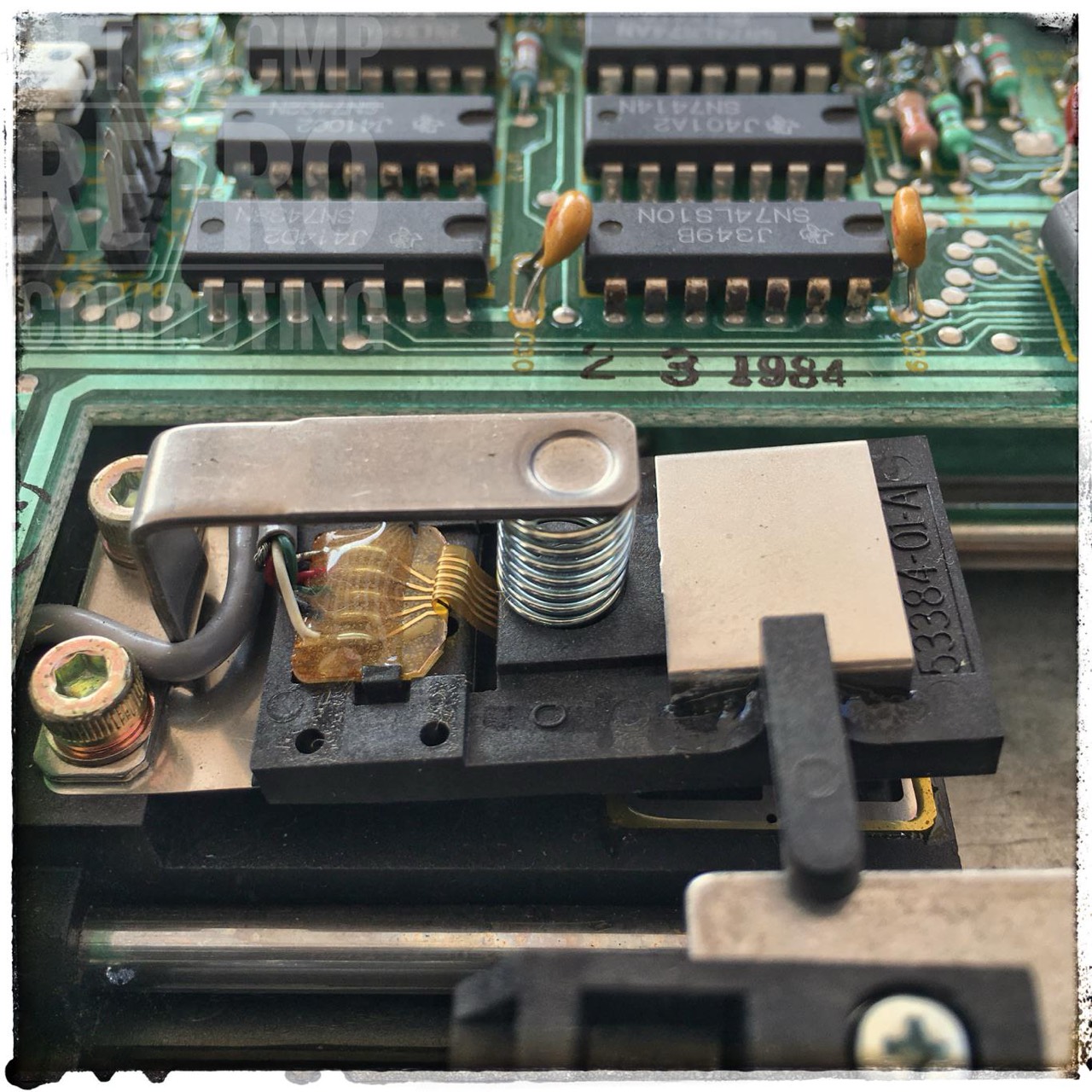 QUMETRAK 142 / Figure 4